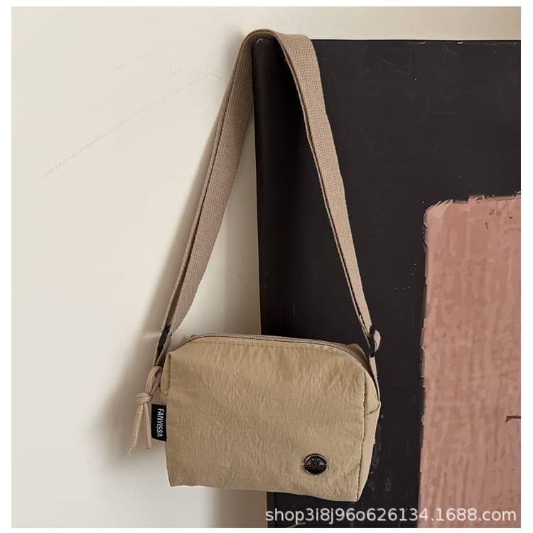 Women's Lightweight Crossbody Bag Commuter Small Sling Bag Japanese Style Utility Single Shoulder Bag Simple Solid Color Sports Waist Bag Casual Chest Bag