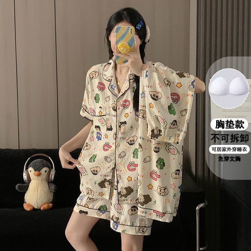 Pure cotton pajamas with breast pads, summer women's cardigan, large size short-sleeved three-piece set, cartoon Crayon Shin-chan home wear