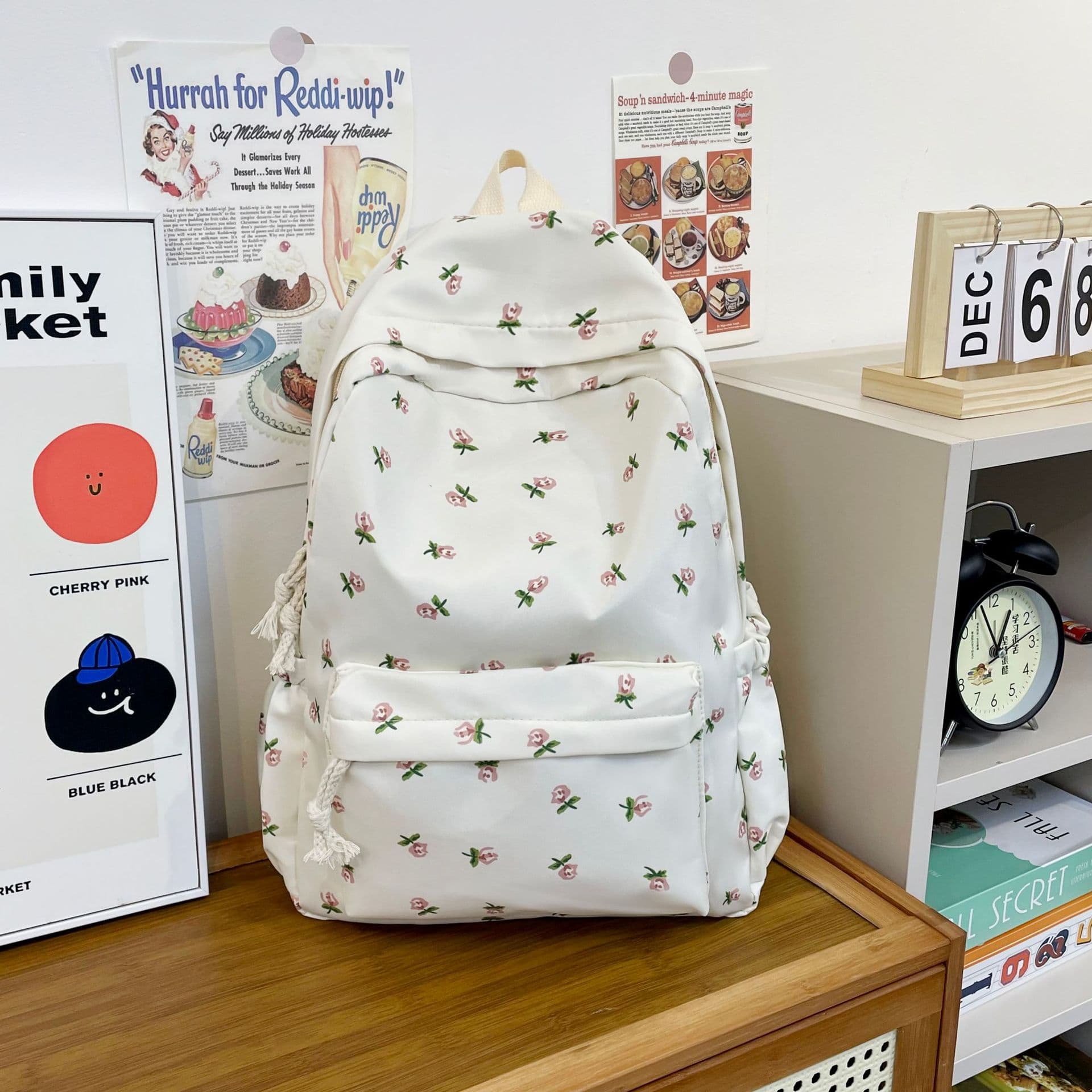 Summer Water-Resistant Women's Large Capacity Backpack Casual School Bag for Middle High School Students New Pain Bag Commuter
