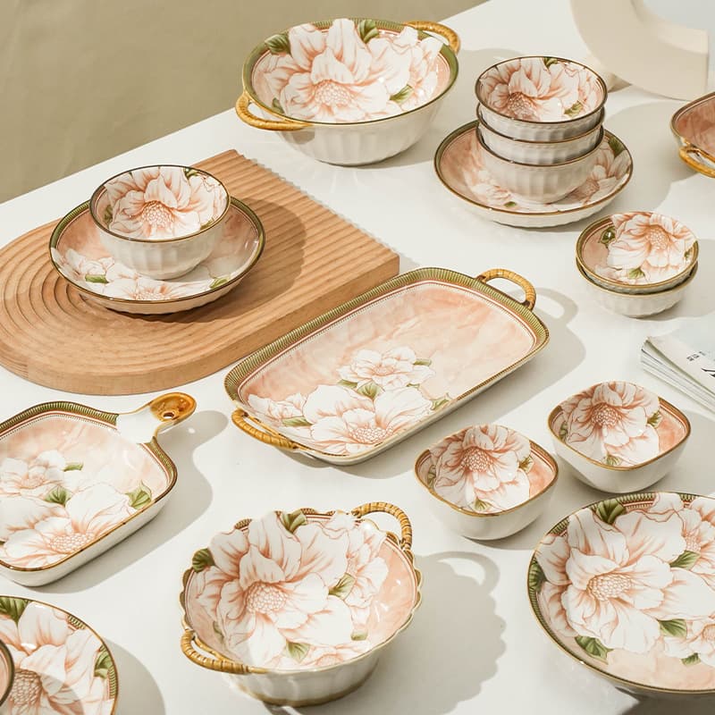 Nordic Camellia Quick Ceramic Bowl and Plate Wholesale Retro High-Quality Plates Home Use Underglaze Color Bowl Christmas Tableware