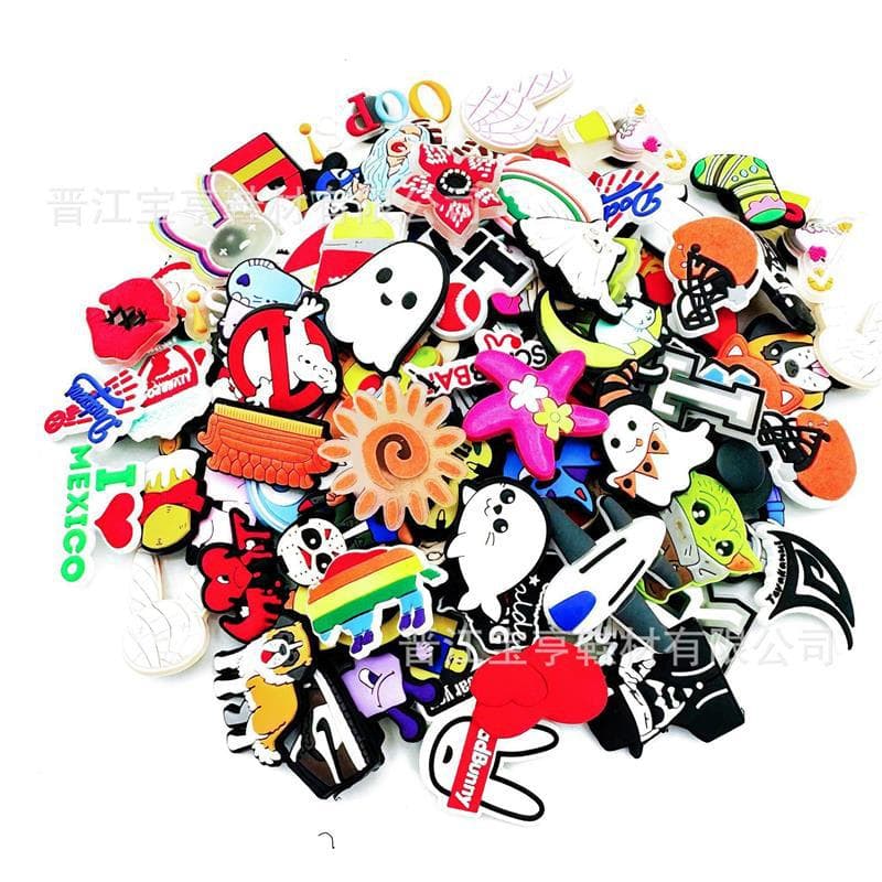 Mixed style floral shoe buckle cartoon garden shoe accessories PVC soft rubber perforated shoe decorative buckle accessories available in stock