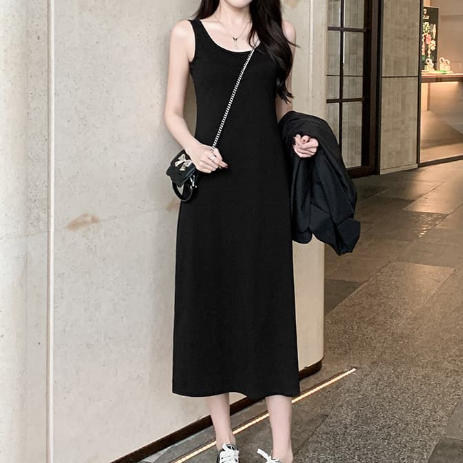 Niche street style women's clothing, 2025 new style, elegant casual slimming base layer vest dress, inner slip dress
