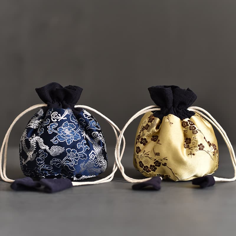 High-end court-style brocade teacup bag, teapot bag, handmade thickened cloth bag, portable travel Kung Fu tea set accessory
