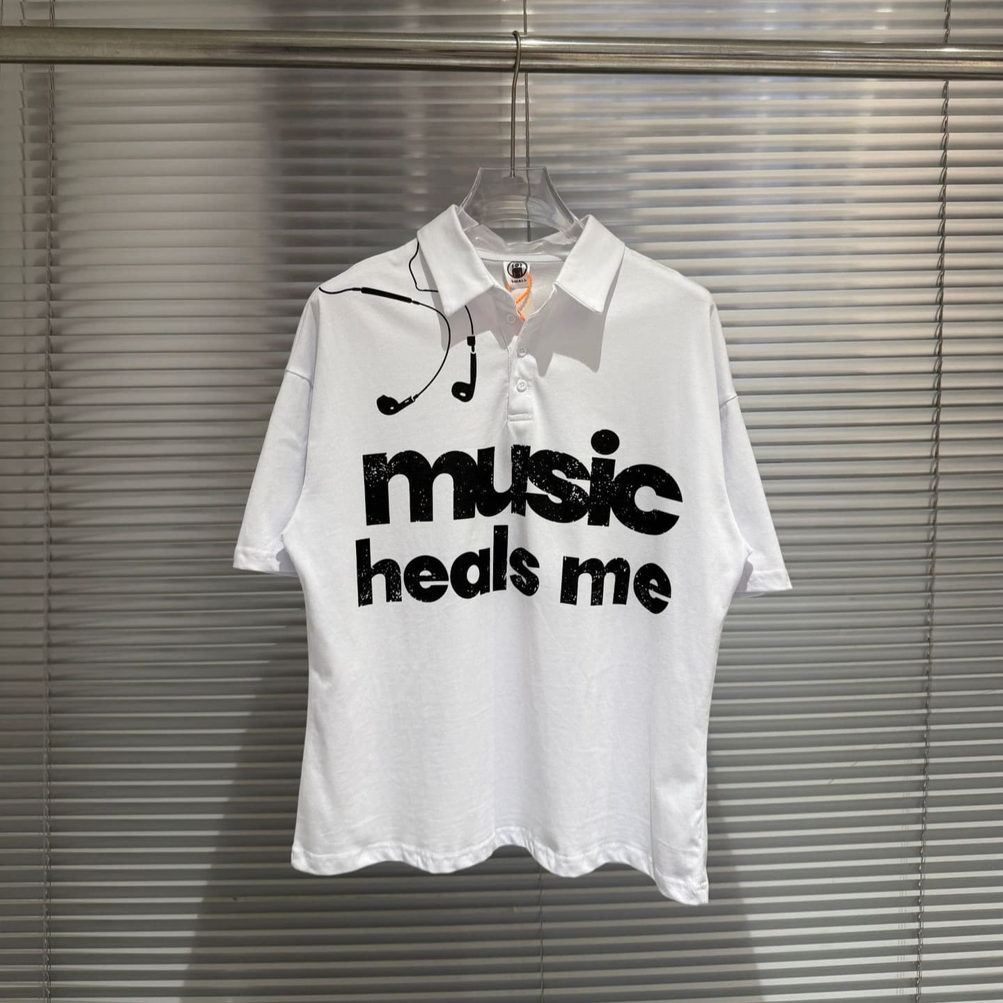 Zhang Junhao Same Style Headphones Music Heals Me Print Lapel Polo Short Sleeve Y2K Style T-Shirt