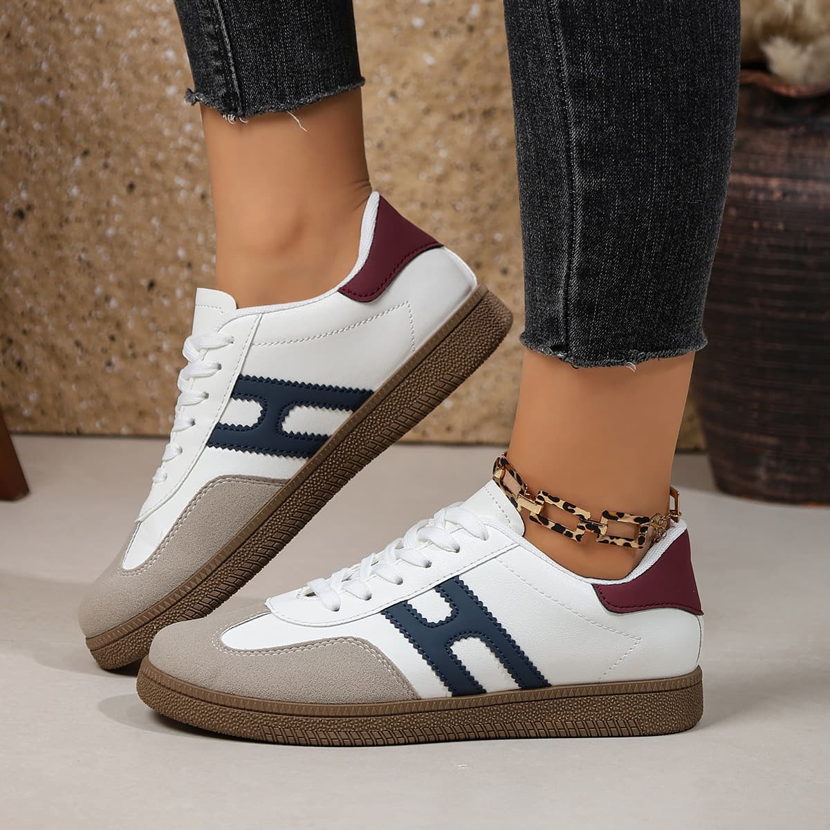 Export Soft Sole Sports Shoes Women's Shoes 2026 Autumn Korean Style Lace-up German Training Shoes Women Casual Versatile Running Shoes