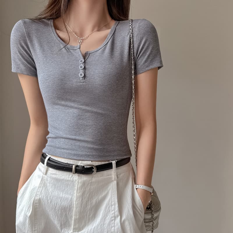 Designer Summer Button Round Neck Short Sleeve T-Shirt Korean Style Women's Short Crop Top Trendy Streetwear