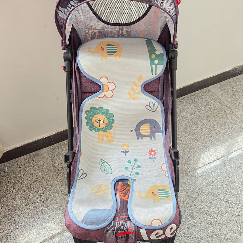 Universal baby stroller cooling mat, summer ice silk seat cushion, breathable baby stroller mat.