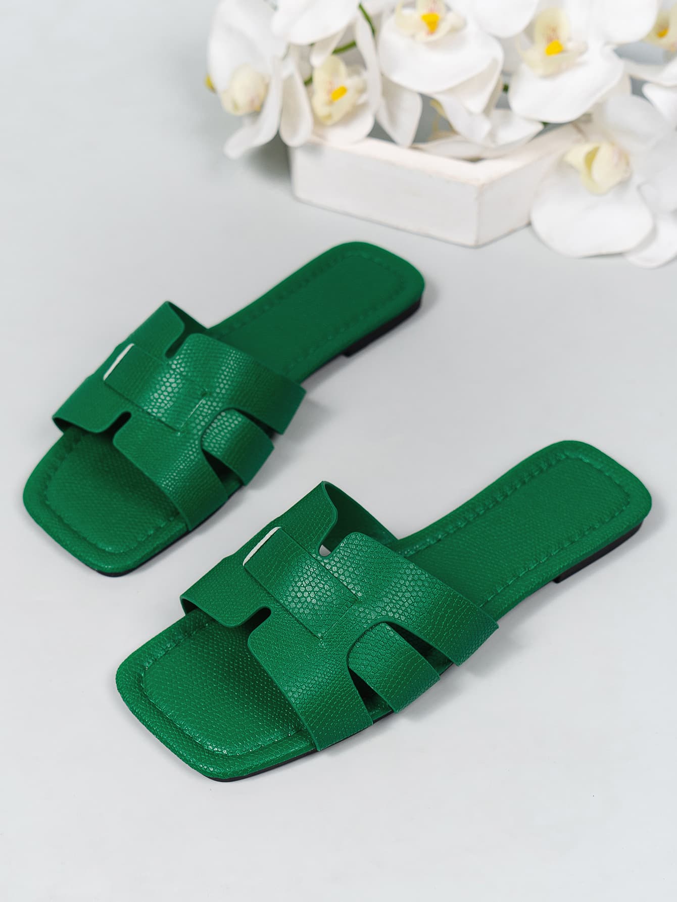 Women's Slippers for Outdoor Wear, Square Toe Casual Solid Color, Plus Size, Bulk Wholesale