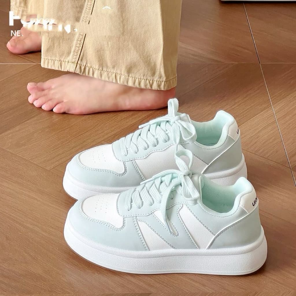 Cross-border Versatile Student White Sneakers Ins Trendy Shoes for Women Fall 2025 New Bestseller Thick-soled Platform Skate Shoes