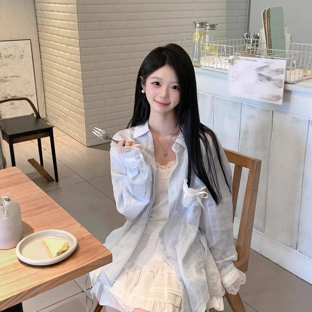 American Vintage Design Lace Patch Split Shirt for Women, Loose College Style Sweet Sun Protection Jacket Trendy