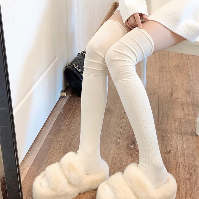 Milk White Stockings JK High Stockings Black Thigh Stockings Vertical Pattern Stitching Over-the-Knee Socks Women's Mid-Calf Stacked Socks Trend