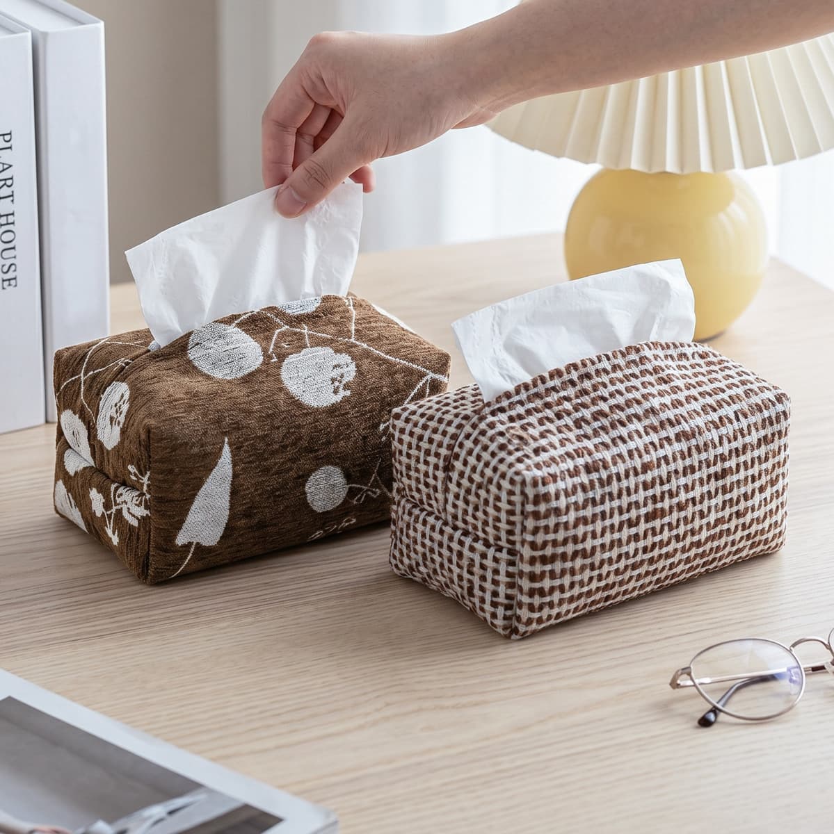 Vintage Caramel Paper Tissue Box Cover, Fabric Jacquard Tissue Holder, Brown Plaid Cotton Linen Tissue Box for Living Room