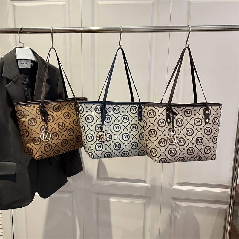 Trendy and fashionable large-capacity mommy bag shopping bag foreign trade wholesale mother-in-law bag new presbyopic canvas tote bag for women