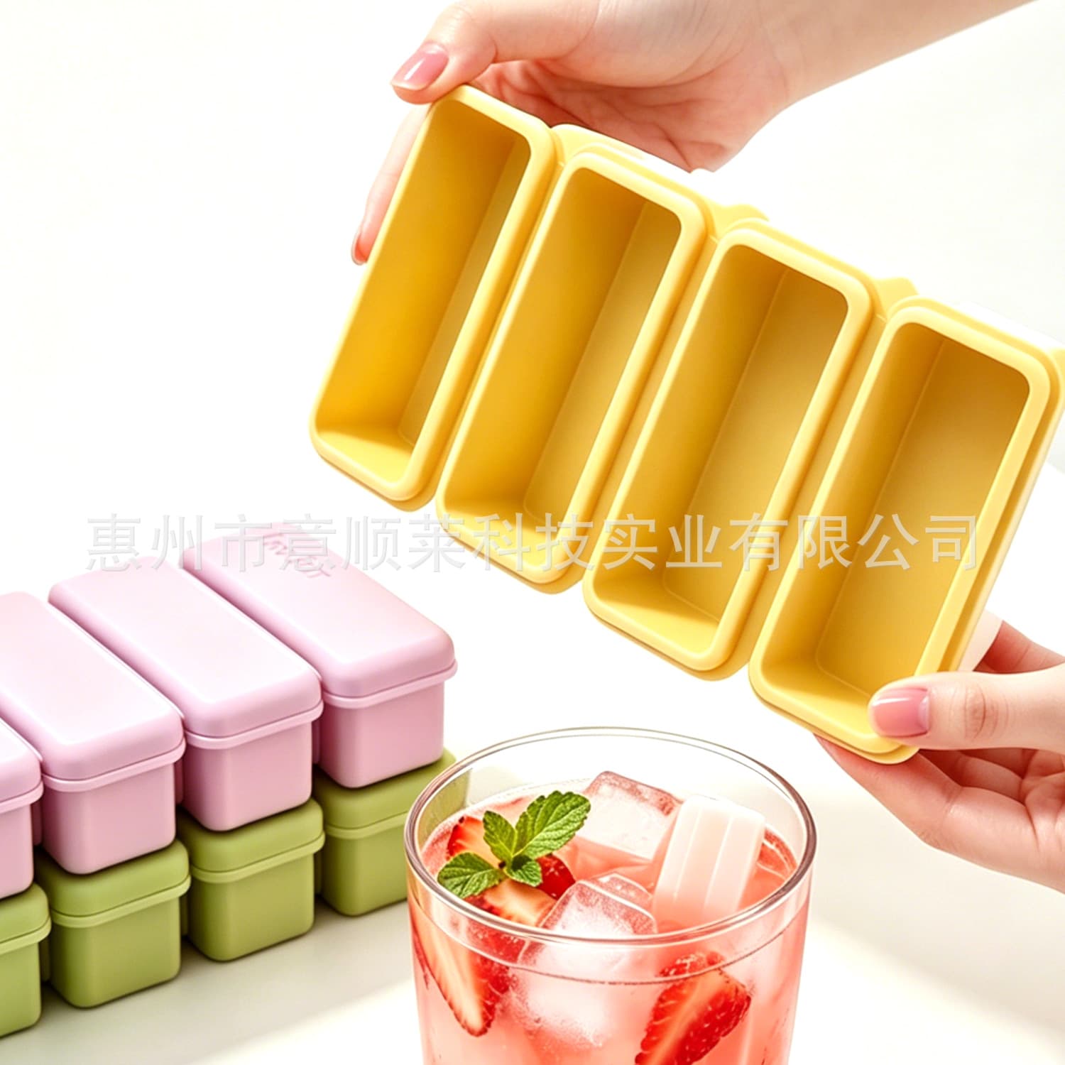 Silicone bar ice tray food grade large household ice box with lid for bartending large ice cube mold baby food supplement box