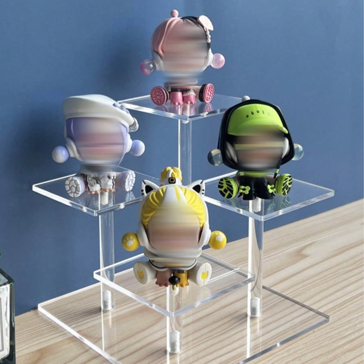 Acrylic transparent multi-tiered shelf for figurines, anime, car models, perfumes, and cosmetics.
