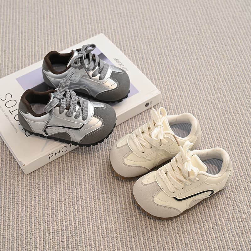 Boys' Sports Shoes 2025 New Spring Summer Autumn Girls' Shoes German Training Shoes Children's Shoes Agassi Shoes Toddler Breathable Style