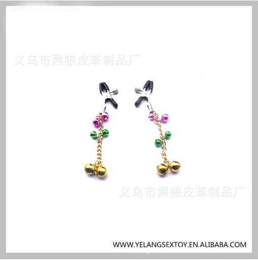 SM sex toys multiple bells nipple clamps for women to stimulate breast abuse couples flirting punishment shame alternative toys