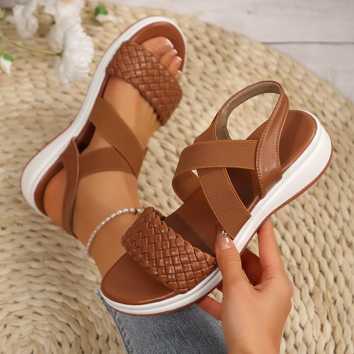 2025 Summer New Fashion Retro Double-Strap Woven Comfortable Lightweight Sandals for Women