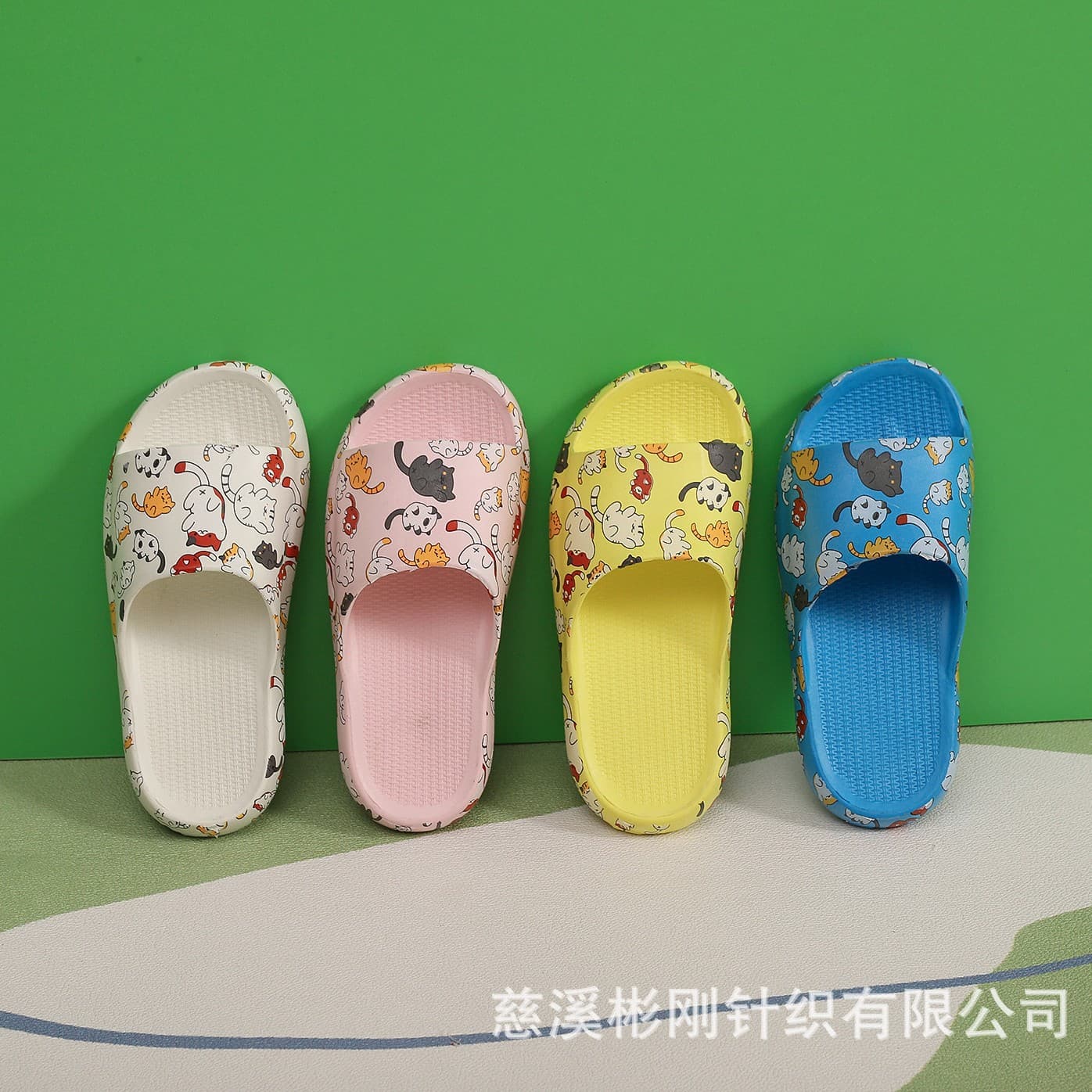 Baby Slippers Summer Cute Cartoon Children's Sandals Soft Sole Outdoor Bathroom Slippers for Girls and Boys Indoor Slippers in Stock