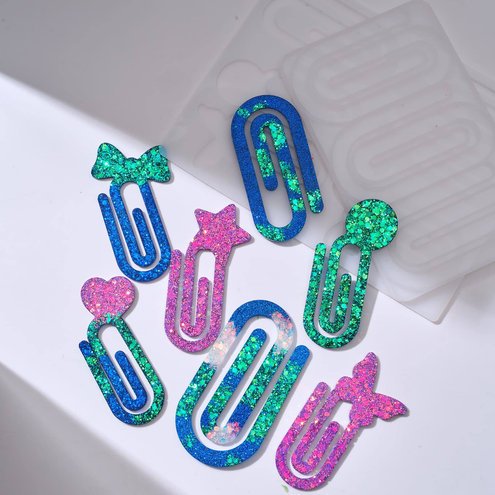 DIY Epoxy Resin Paperclip Silicone Mold, Resin Heart Making, Cross-Border Drop Shipping Office Supplies Epoxy Mold