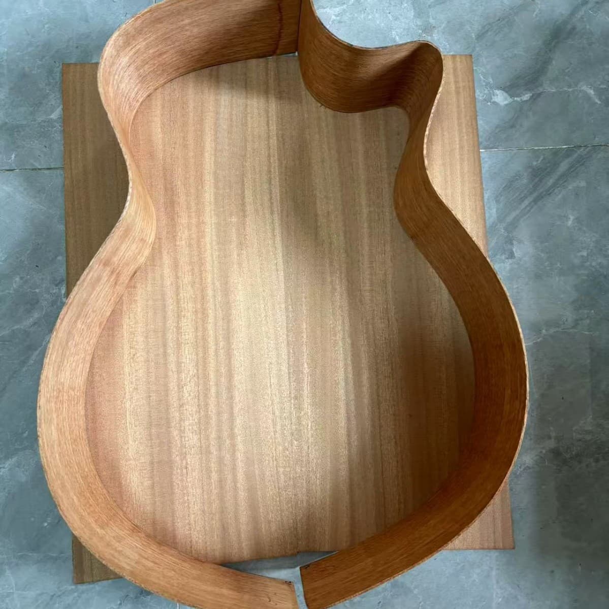 Guitar Mahogany Material 41-inch GA Handcrafted Back and Side Pre-Bent Wood Body Shape Promotional Wholesale Guitar Wood