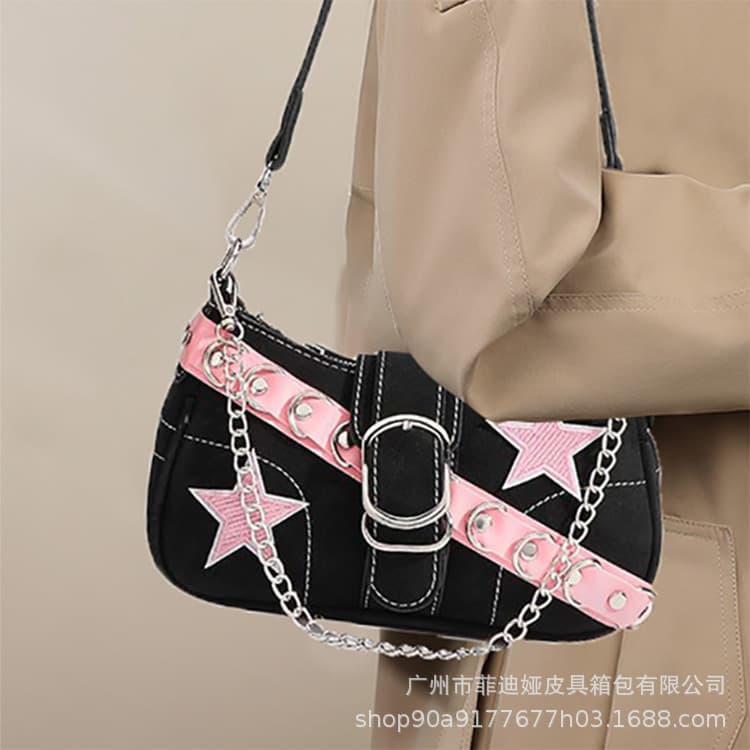 Sweet cool girl high-end shoulder bag niche design pu matte shoulder baguette bag patch color pink star bag