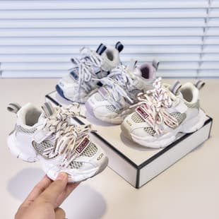 Spring/Autumn Children's Trendy Sports Shoes Anti-Slip Girls' Breathable Mesh Boys' Casual Shoes Soft Sole Chunky Sneakers Hot Style