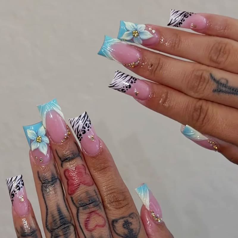 Cross-border European and American fake nails, square contrasting rhinestones, glue flowers, French zebra pattern wear nails, 24 pieces
