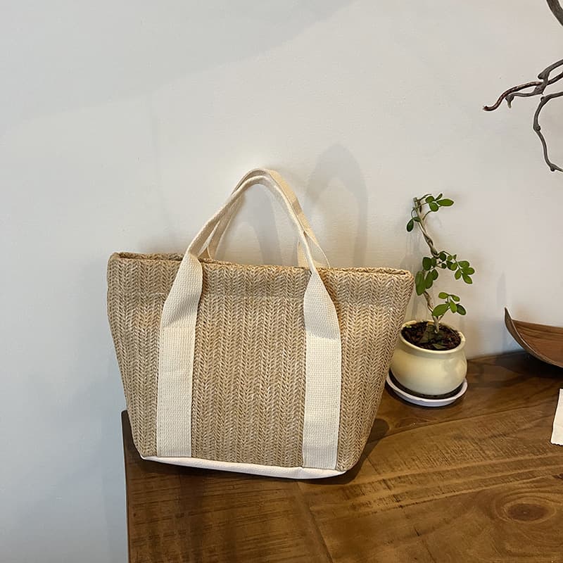 Stylish Straw Woven Bag for Women 2025 New Large Capacity Fresh Minimalist Versatile Commute Handbag