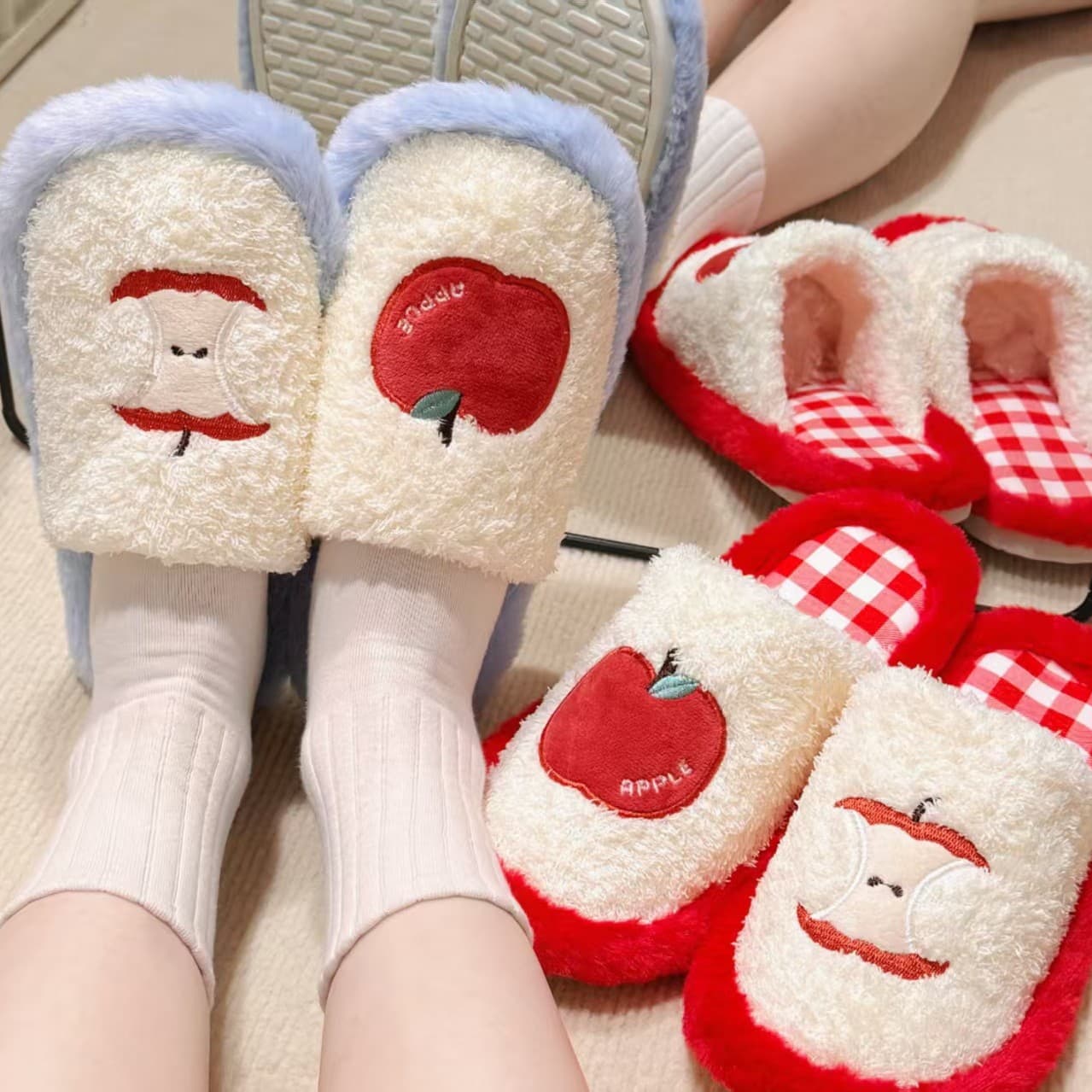 2025 New Dopamine Red Apple Enclosed Toe Cotton Slippers Women's Home Anti-Slip Soft Sole Cloud-Comfort Lightweight Cotton Shoes