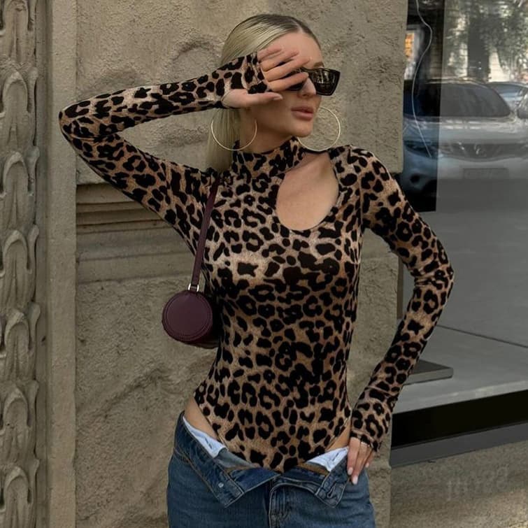 European and American Sexy Slim Fit Leopard Print Jumpsuit for Women, Summer Design Hollow Long Sleeve Bodysuit, Wholesale Women's Clothing