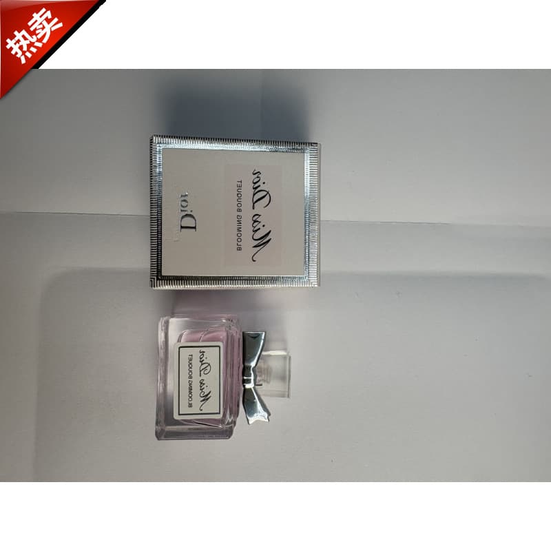 Cute Mini Vietnamese Perfume Bestseller Black Opium Replica Sample Long-Lasting Fragrance TIKTOK Bestseller Mini Women's Perfume