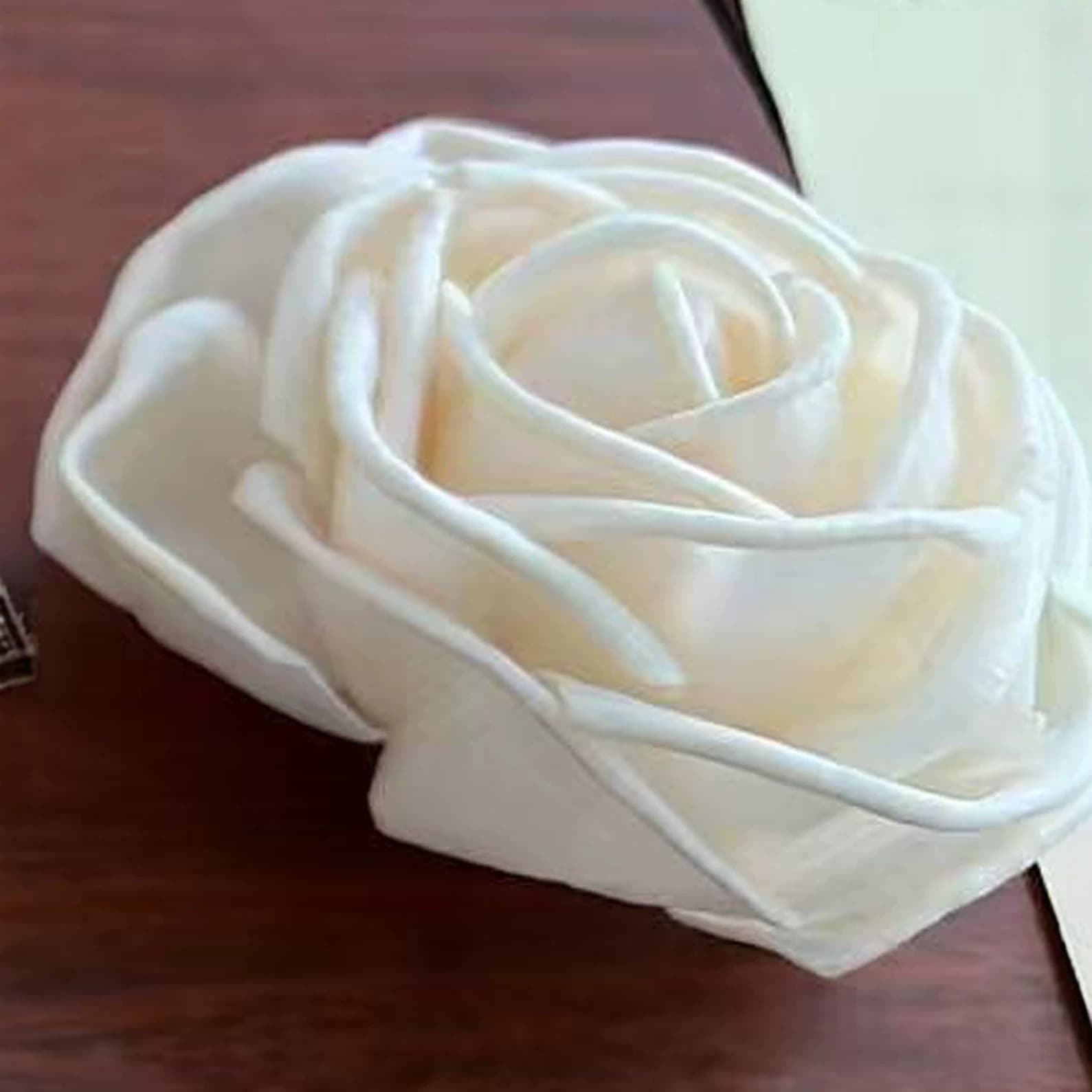 sola Fireless Aromatherapy Handmade Tongcaohua 6-7CM Rose Natural Color Changing Oil Absorbing Aromatherapy Flower Aromatherapy Accessories
