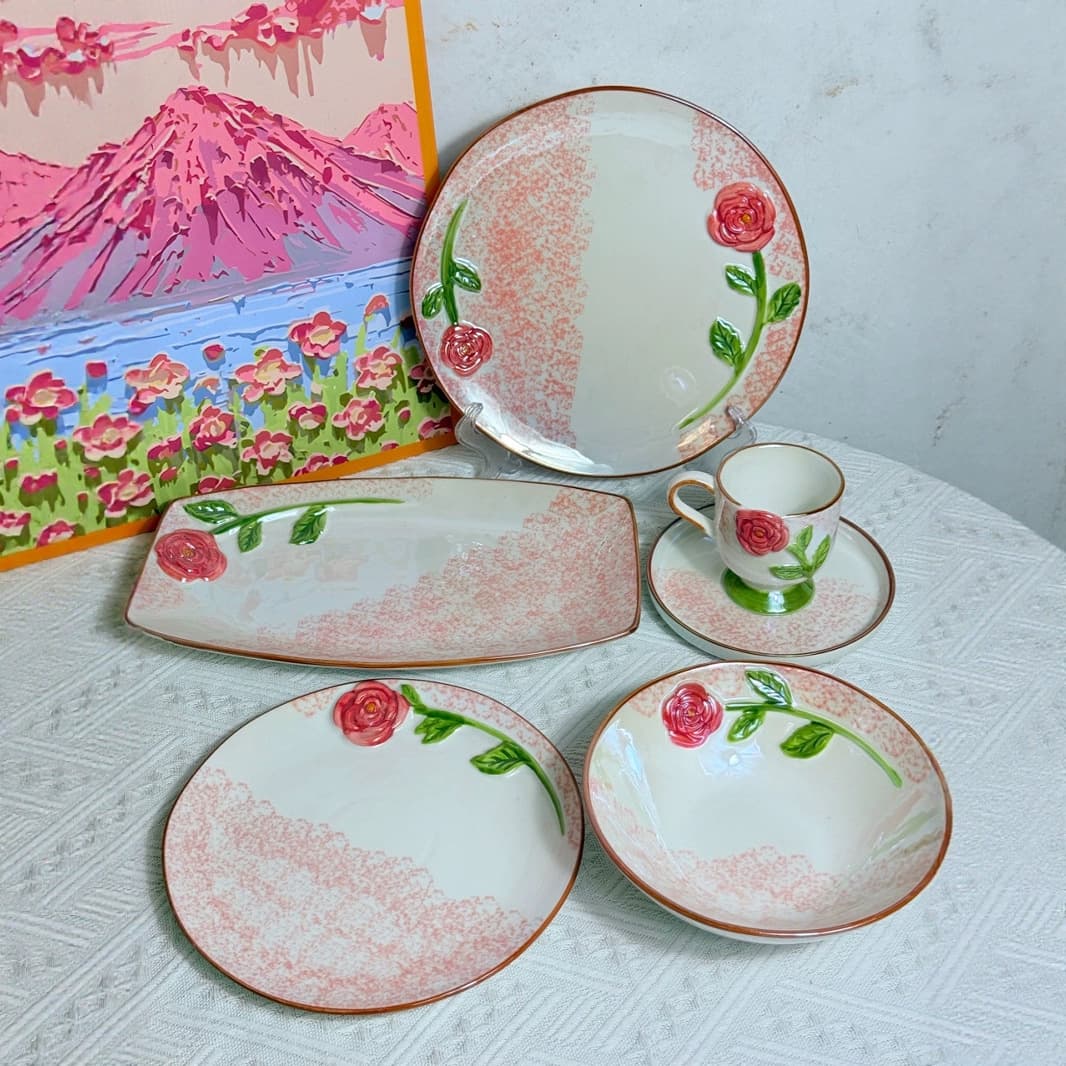 3D Relief Ceramic Dinnerware Set with Hand-Painted Tulip Cup for Home, Xiaohongshu Popular Style