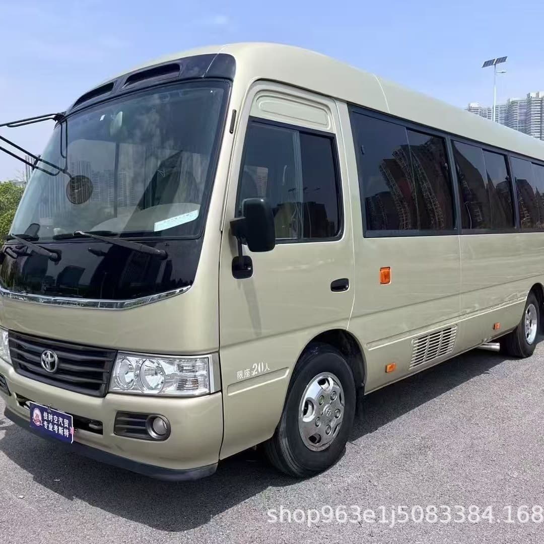 Cross-border export 06 09 10 year 23-seat Toyota Coaster medium bus