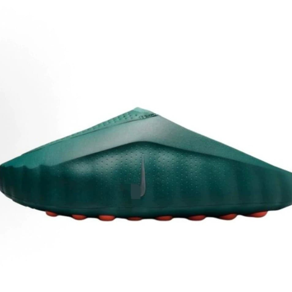 Ready-made lightweight mesh slip-on shoes, comfortable and breathable, essential commuting casual sports shoes for lazy people