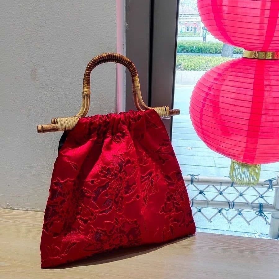 New Chinese Retro Bamboo Knot Handbag Handmade Butterfly Cheongsam Hanfu Bag Red Wedding Bag Engagement Bag Wedding Decoration