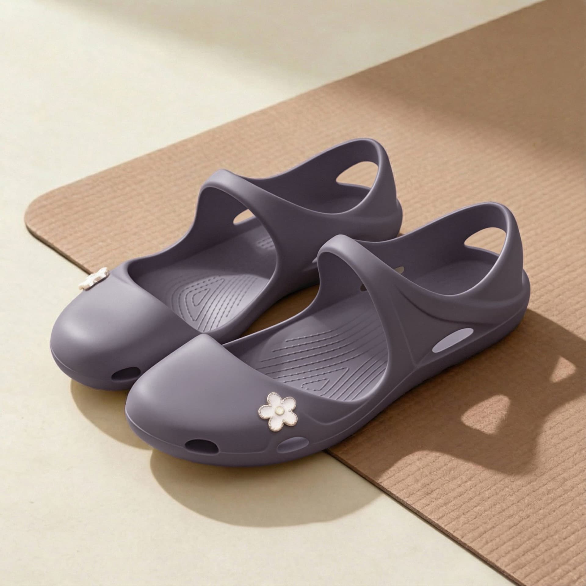 Lightweight Women's Sandals Shock-Absorbing Quiet Soft Yoga Shoes Fitness Shoes Arch Support Straight Leg Women's Flat Sneakers