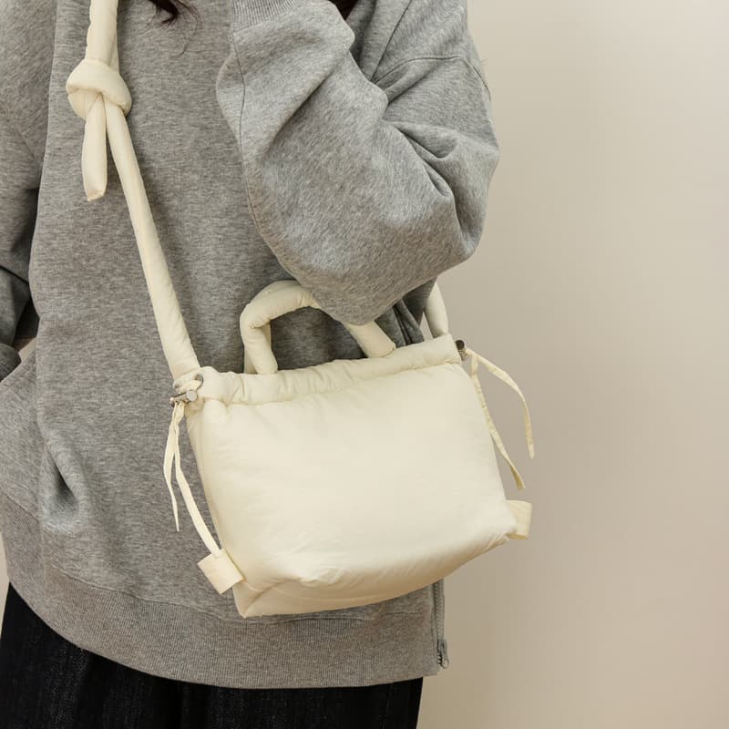 New Fall/Winter Nylon Padded Shoulder Crossbody Bag for Women, Soft Lightweight Pleated Backpack, Small Size Drawstring Backpack