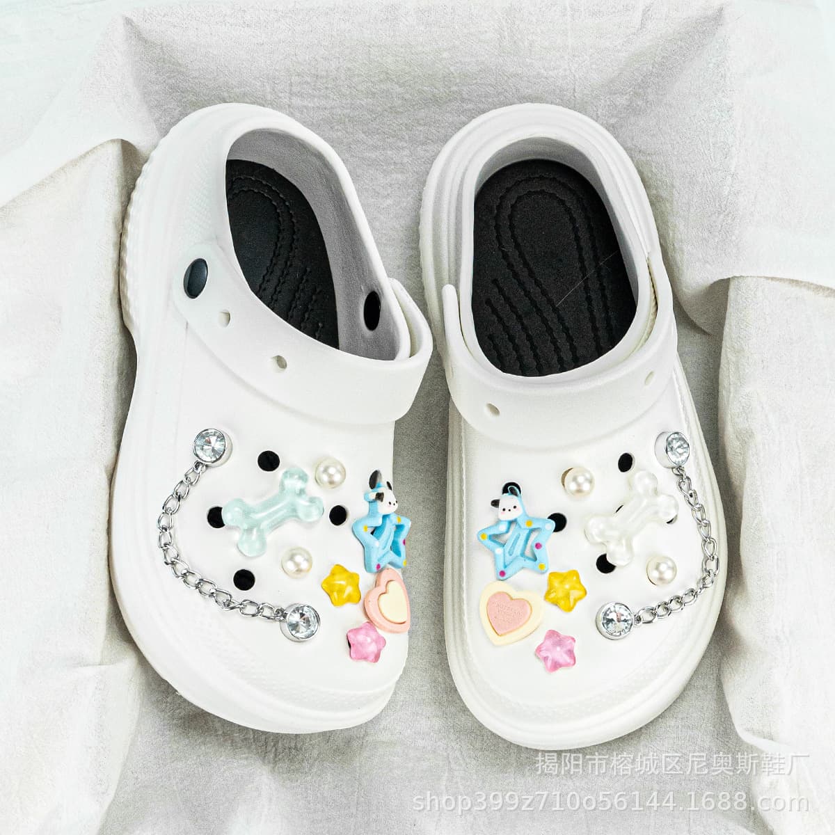 New Hole Sandals Thick Sole Non-Slip EVA Parent-Child Shoes Summer Women's Outdoor Fashion Dopamine Closed-Toe Slippers