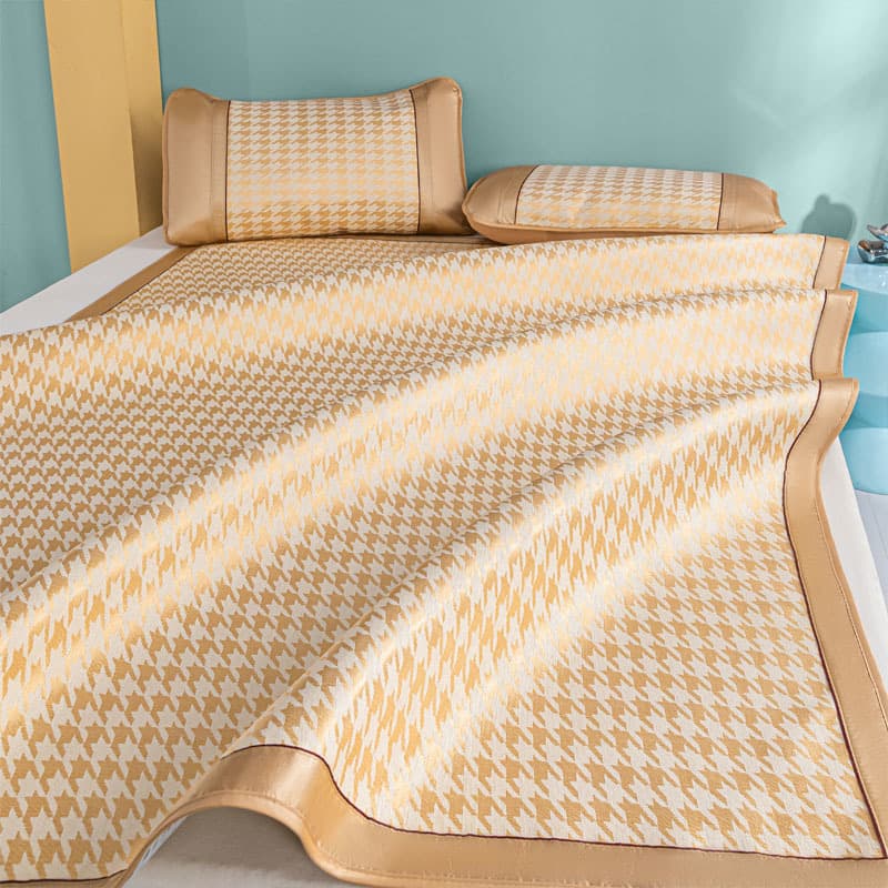 Cooling Mat Three-Piece Set: Ice silk mat double, foldable rattan cooling mat 0.9m/0.6m, infant supply chain wholesale.