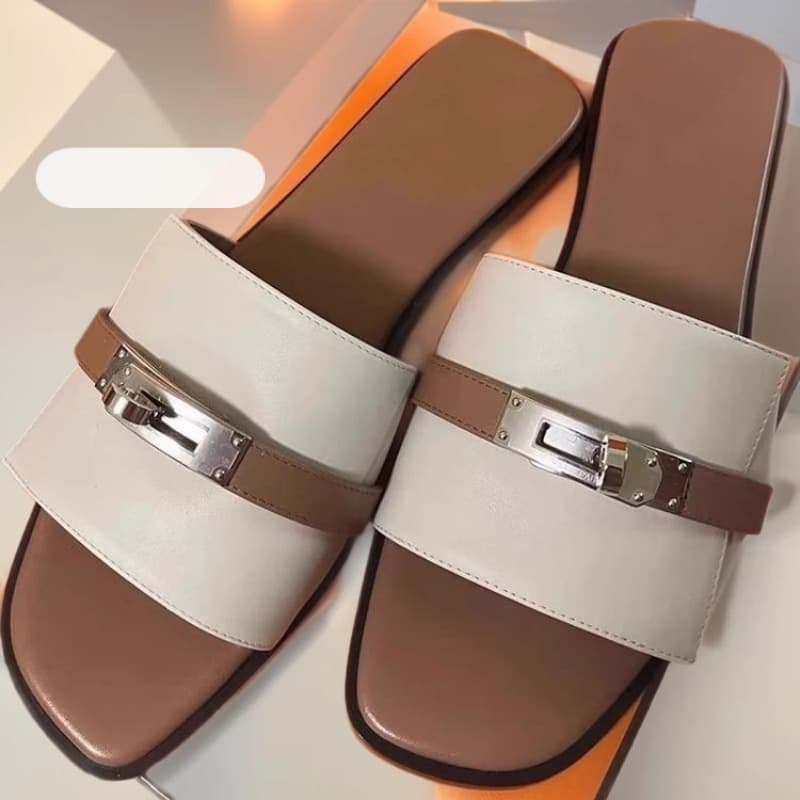 Women's Slippers 2026 New Style Casual Comfortable Trendy Silver Buckle French-Style Lock Buckle Flat Outdoor Women's Shoes