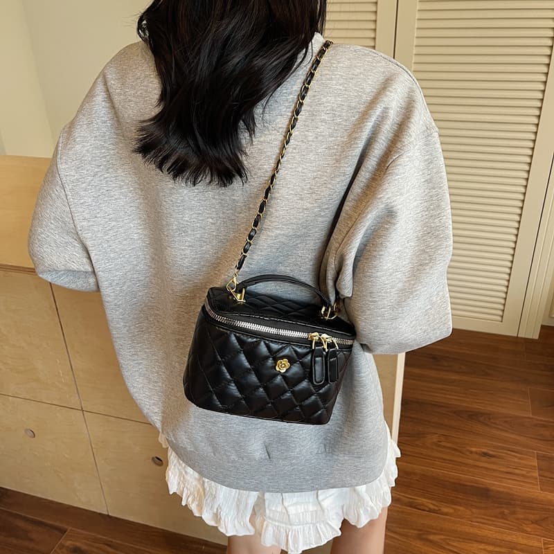 Cross-border Niche Fashion Handbag Box Bag Women's New Small Fragrance Style Diamond Lattice Chain Bag Shoulder Crossbody Small Bag