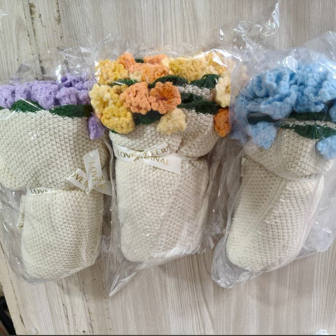 Cross-border Ready-made Handmade Bouquet Blanket Crochet Lily of the Valley Rose Transformable Bouquet Creative Blanket