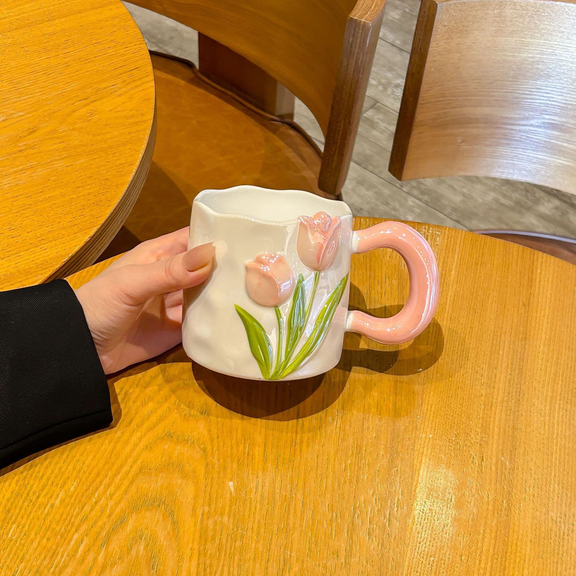 High-looking tulip perfume cup, creative ceramic mug, girl's birthday gift, high-end exquisite coffee cup for home drinking