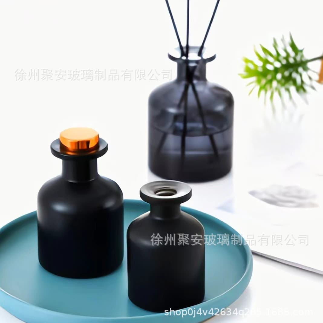 Spot matte glass aromatherapy bottle 150ml100ml bayonet matte black big belly bottle indoor aromatherapy stick fragrance ornaments