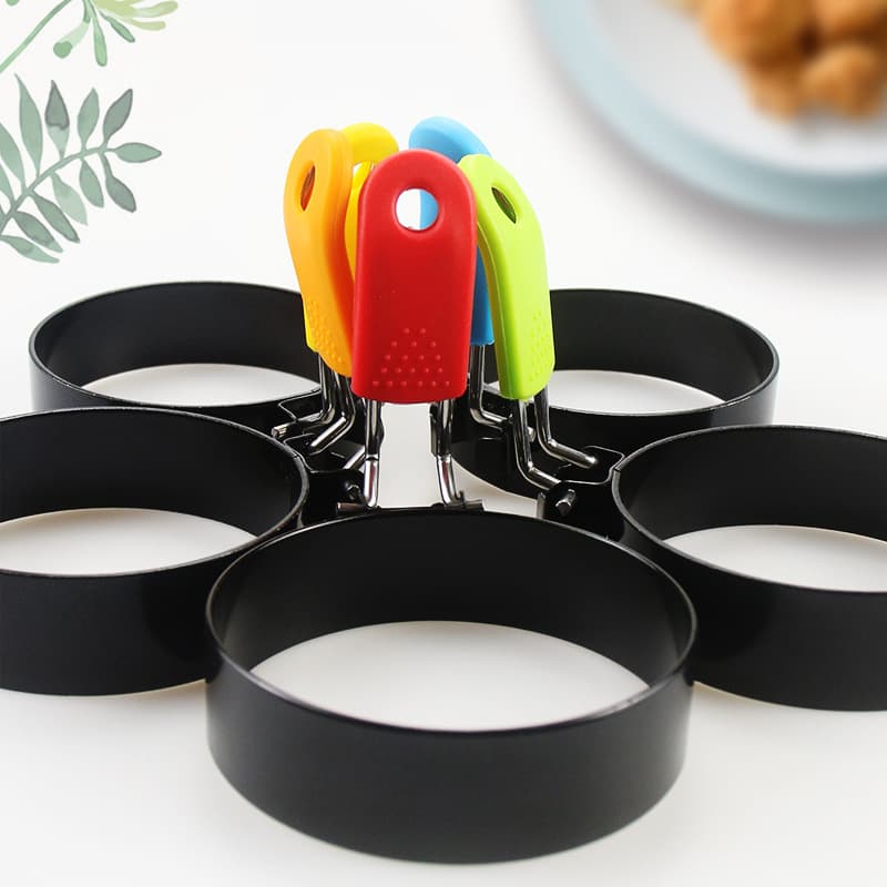Heat-resistant Egg Ring Iron Spray Non-stick Round Egg Mold Frying Pan Egg Ring Gadget