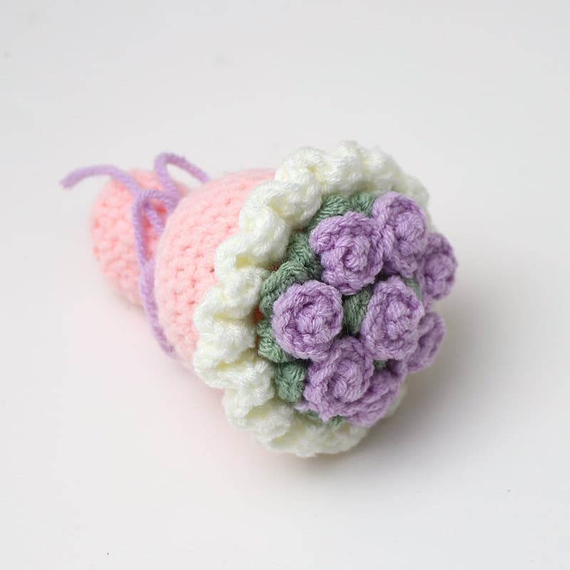 Cross-border popular knitted yarn hanging ornaments, hand-held flowers, office decorations, keychain accessories, handmade crochet