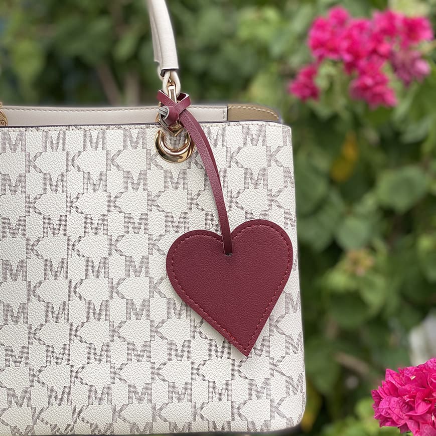 Cross-border New H Brand Peach Heart Bag Charm Glamorous Love Keychain Accessory Heart-shaped Ornament PU Leather Pendant