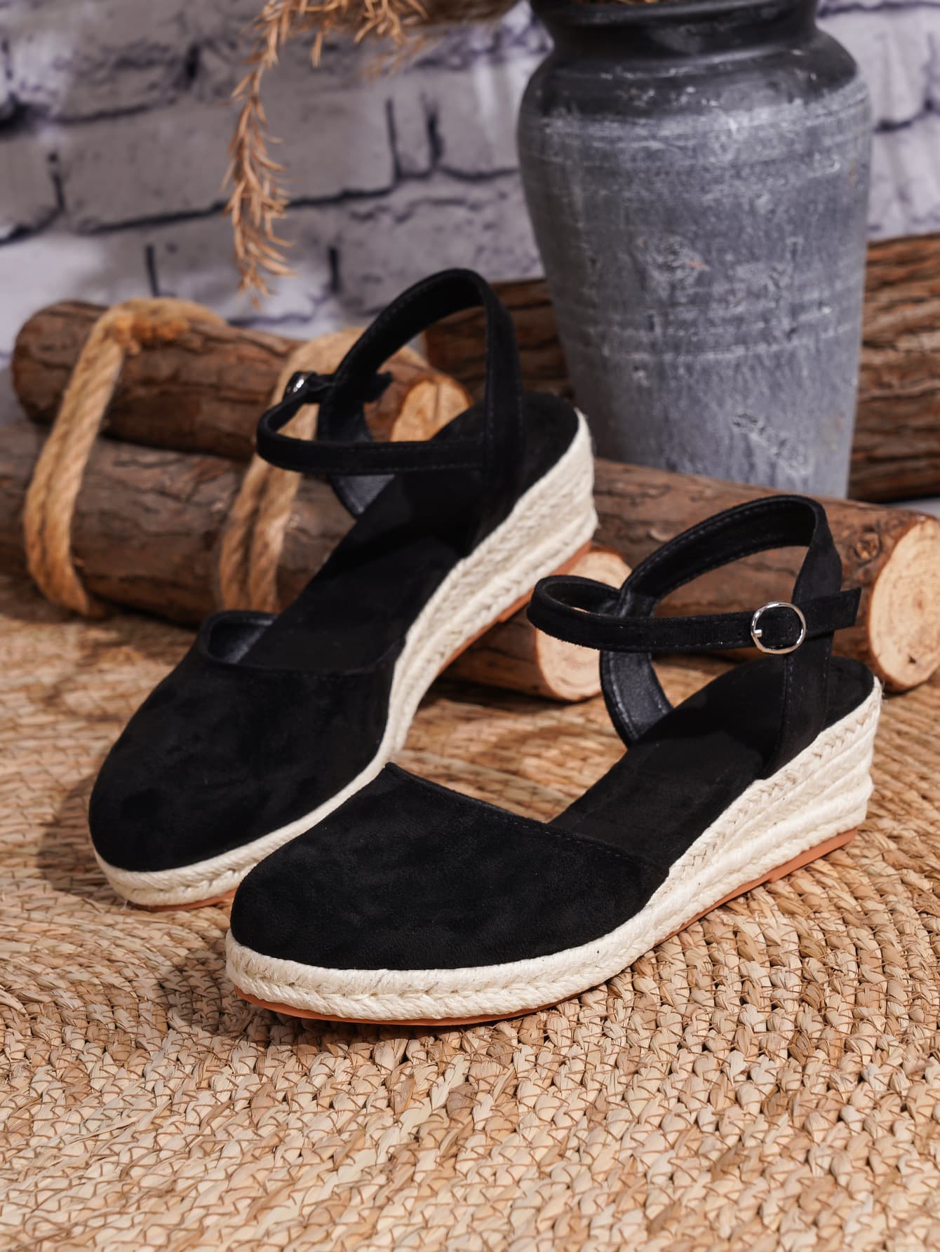 Fashion Women's Sandals New Toe-Covered Wedge Heel Sandals Thick Platform Espadrille Ankle Strap Sandals